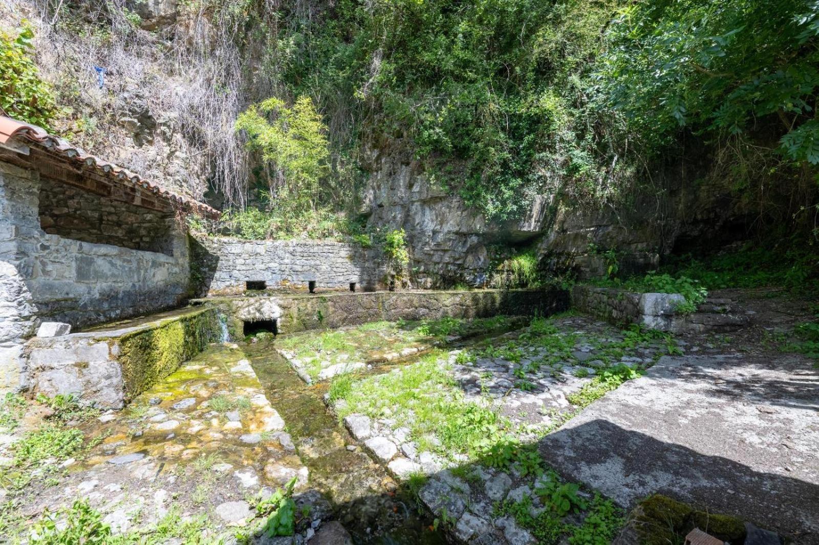 Villa Casa En Campo De Caso Extérieur photo